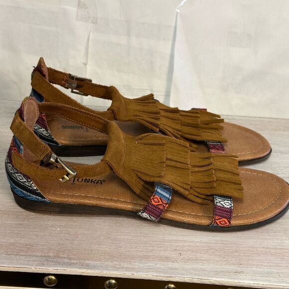 Minnetonka Brown Suede Fringe Sandals - Picture 1 of 6